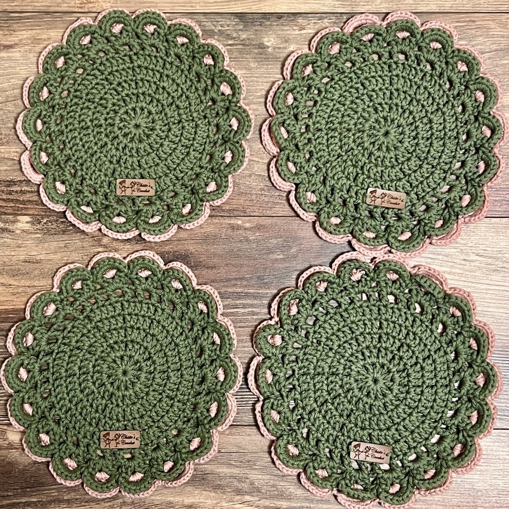 Set 4 Handmade 8.5” Green Pink Crochet Placemat Doily / Decor Retro MCM Design